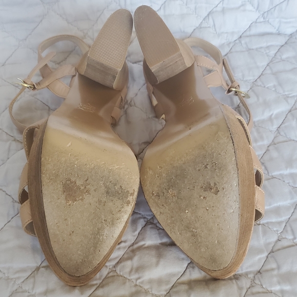 ¤ Strappy Nude Platforms - Picture 6 of 6